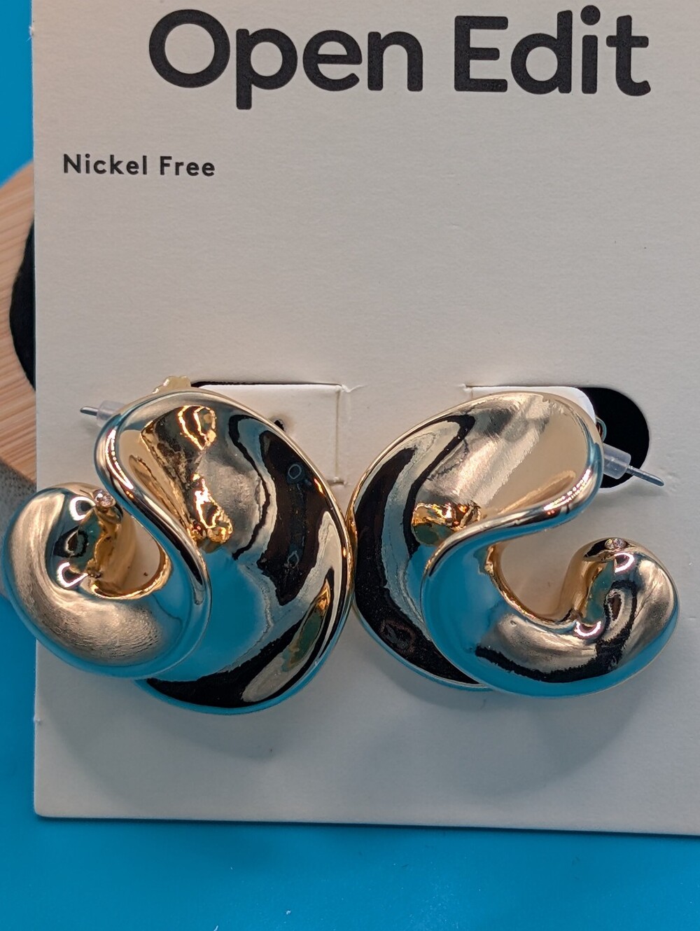 Nordstrom Curved Architectural Hoop Earrings- Gold-Tone